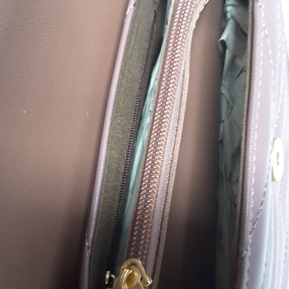 FAUX LEATHER CROSSBODY PURSE - Picture 7 of 7